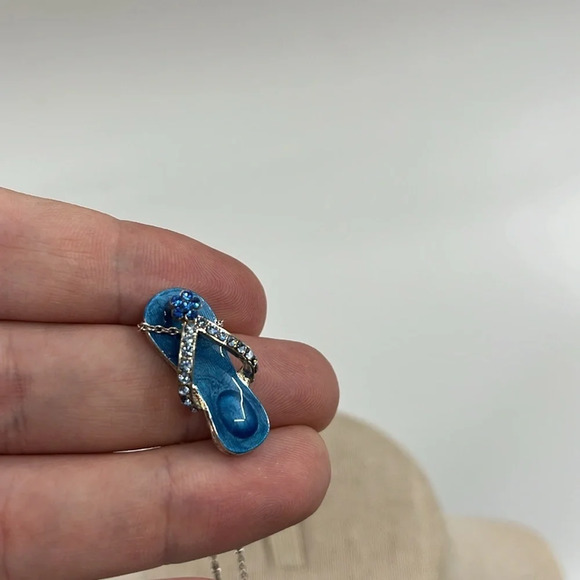 🏖️ Vintage Italy 925 Sterling Silver Blue Flip Flop Pendant Necklace - Picture 6 of 12